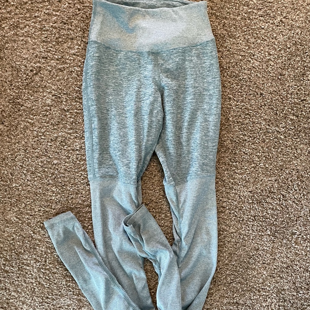 ALO Yoga Gray Leggings